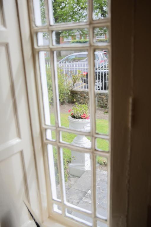 The Stables Townhouse B&B Birr Exterior photo