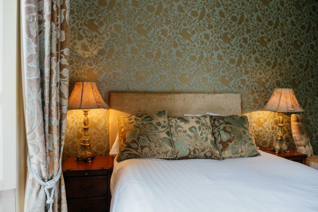 The Stables Townhouse B&B Birr Exterior photo